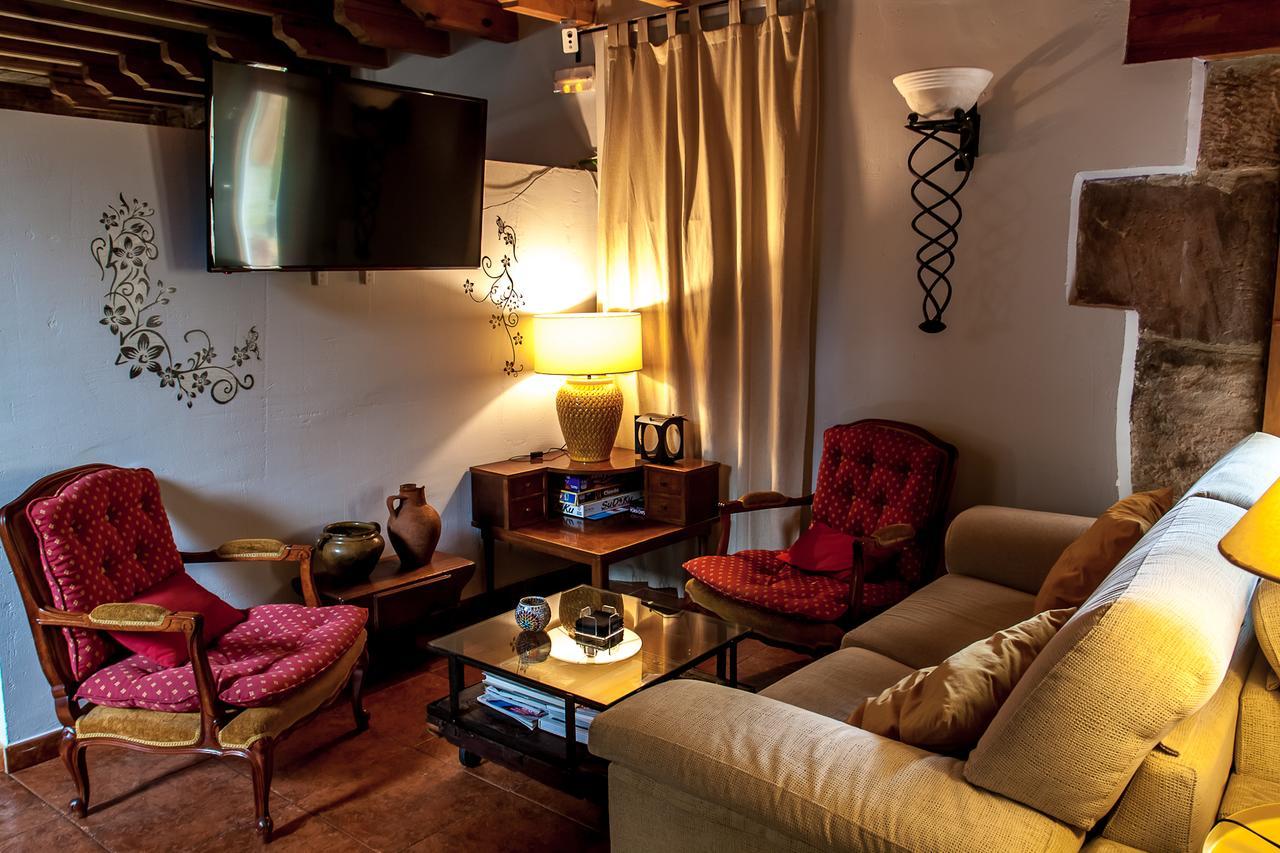 Hotel Enclave Soria Herreros Esterno foto